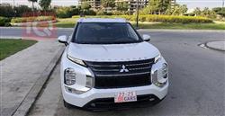 ميتسوبيشي اوتلاندر